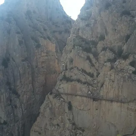 فندق مبيت وإفطار El Cielo Azul ألورا